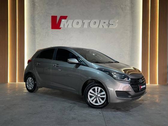 HYUNDAI HB20 1.0 COMFORT 12V FLEX 4P MANUAL HYUNDAI HB20 1.0 COMFORT 12V FLEX 4P MANUAL